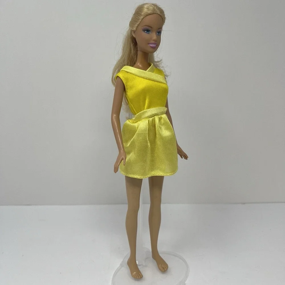 Barbie Fashionistas‎ Doll Ooak 1999-2005 blonde hair in Yellow Dress